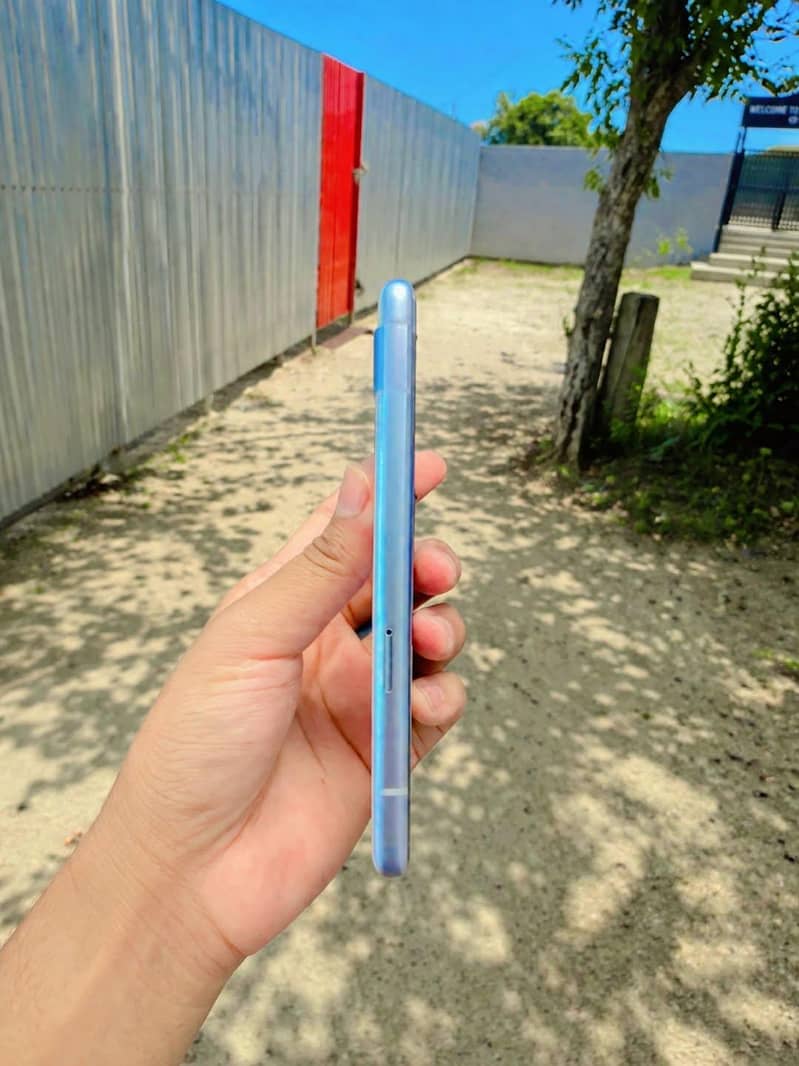 Google Pixel 7a 3