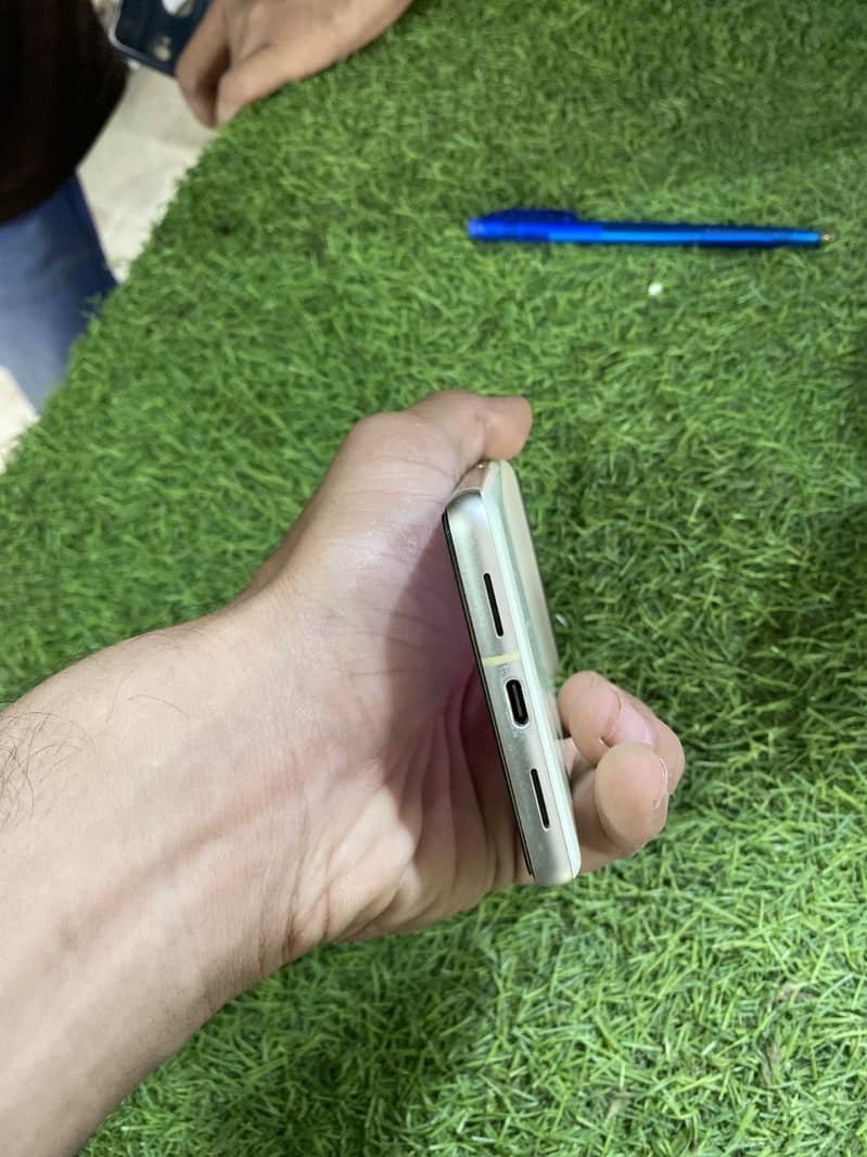 Google Pixel 7 0