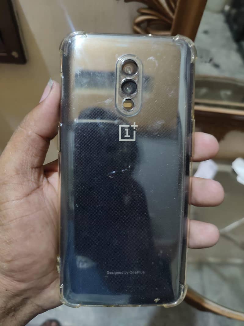 One Plus 6T 1