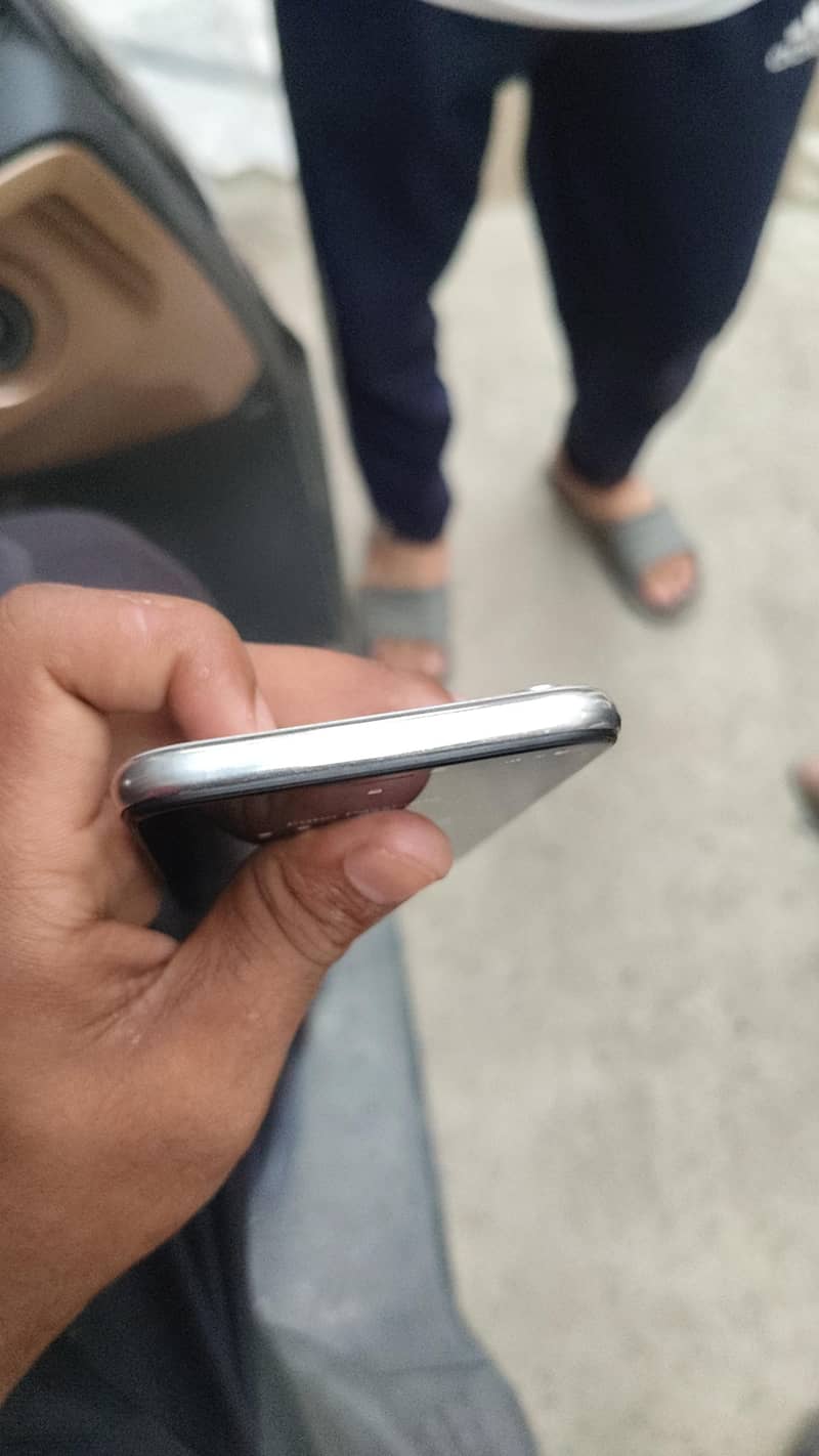 Apple iPhone X 1