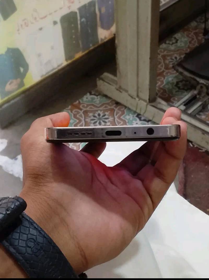 Infinix Note 30 2