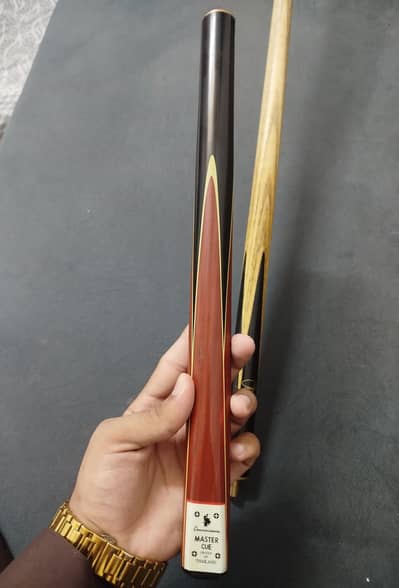 John parrot 2 piece cue