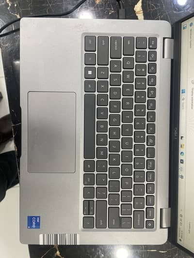 Dell latitude 5440 core i5 13th gen