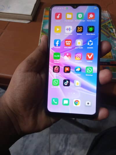 OPPO A78