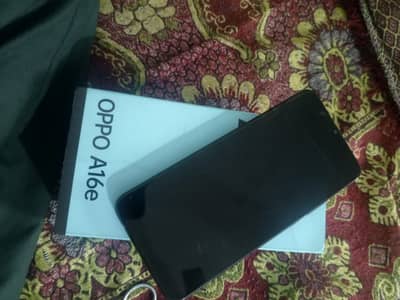 Oppo A16e 4/64 with box Urgent for sale