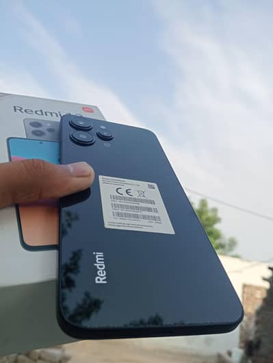 Realme 12