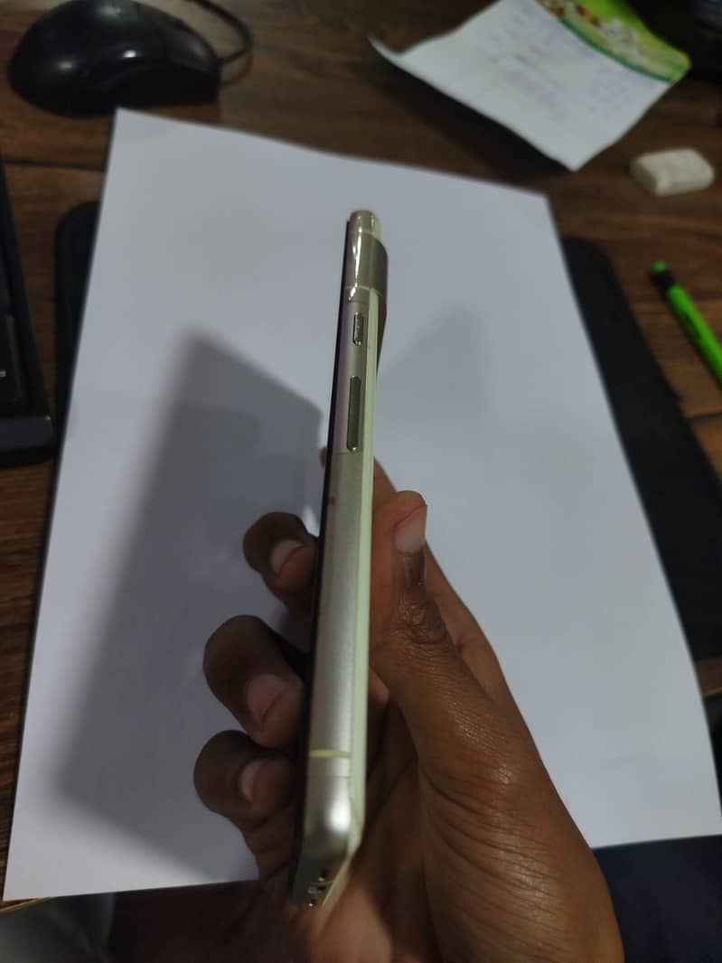 Google Pixel 7 5