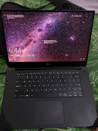 URGENT SALE -Dell Precision 5520 4K / i7 7th Gen / 8GB RAM / 256GB SSD