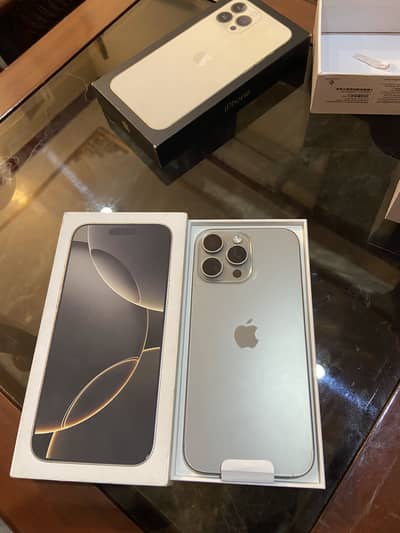 Apple iPhone 16 Pro Max jv