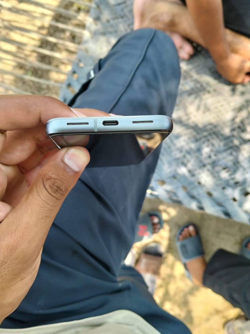 google pixel 8 3