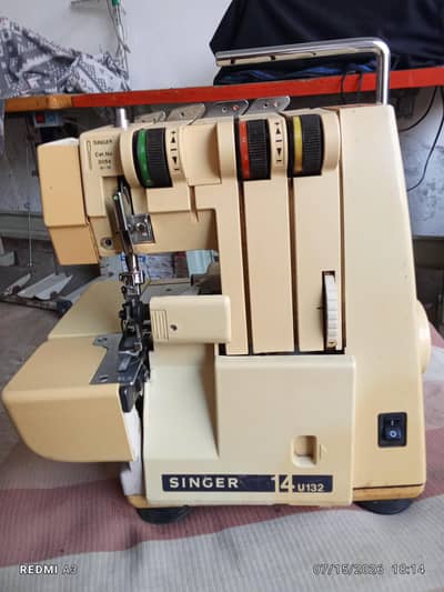 OVERLOCK MACHINE FOR SALE