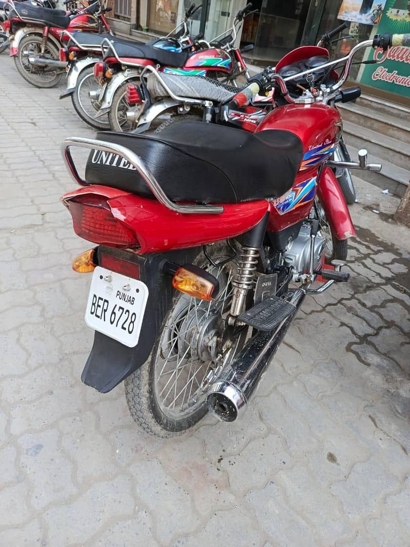US-100cc 6