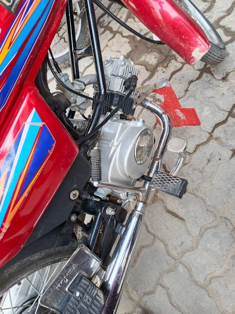 US-100cc 7