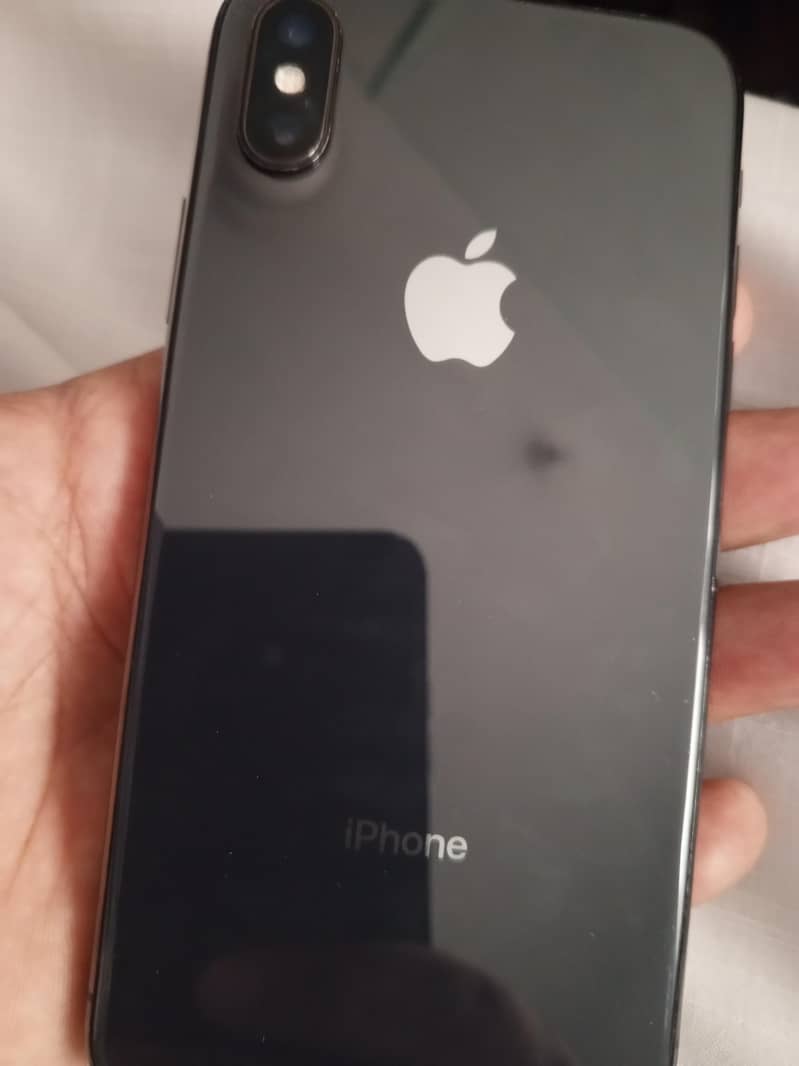 Apple iPhone X 3
