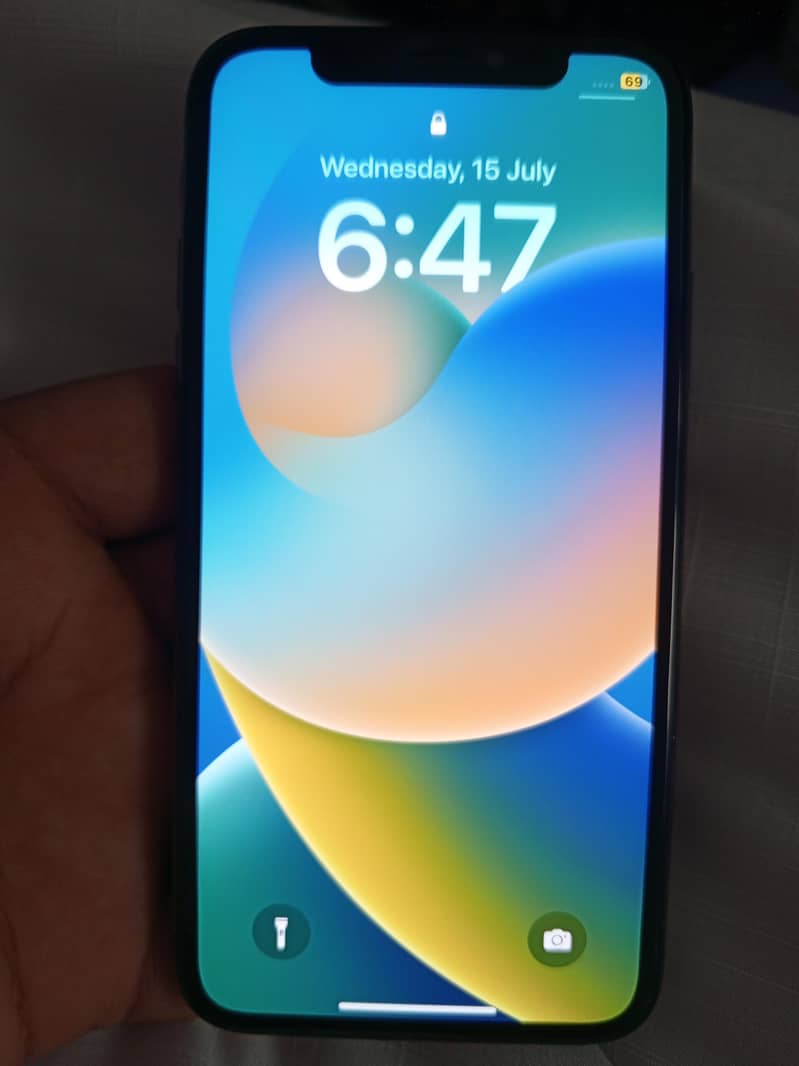 Apple iPhone X 5