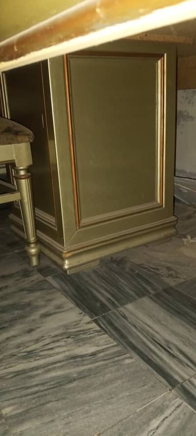 Pure wood