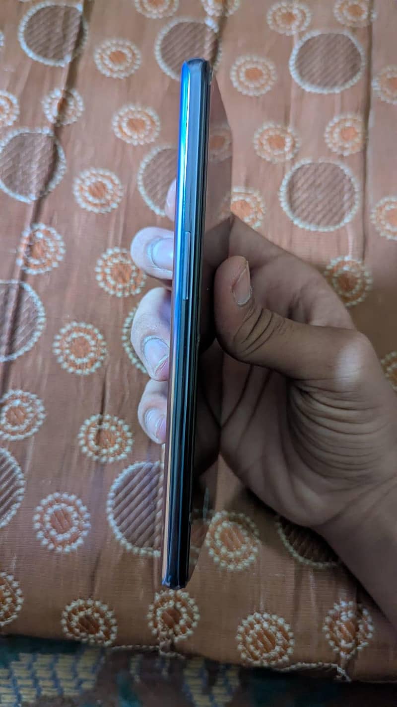 One Plus 9 Lite 1