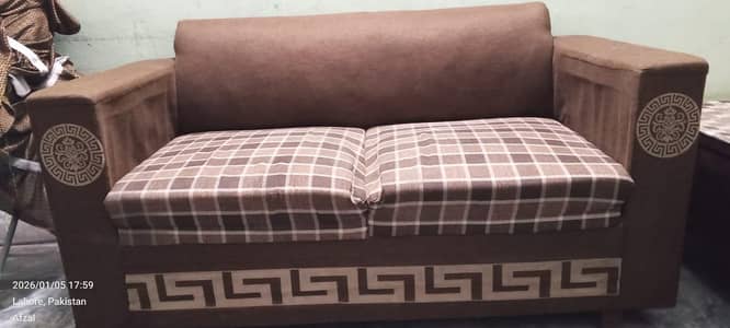 3,2 Sofa set for sale