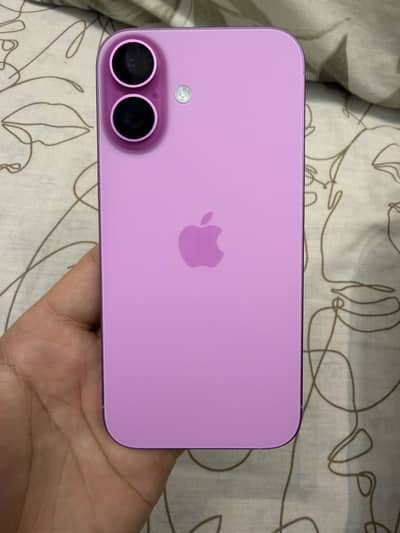 Apple iPhone 16