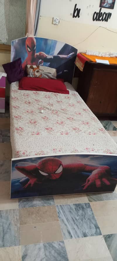 2 kids bed with  matress  for sale very good condition