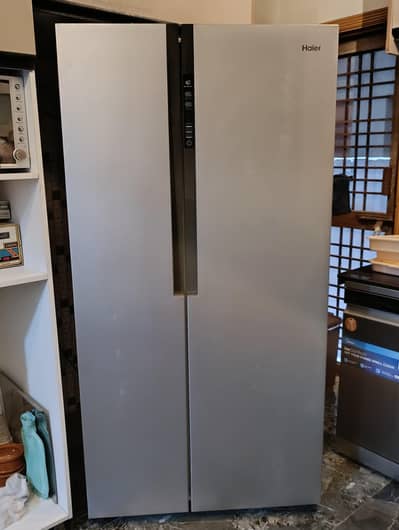 2 door refrigerator for sale zabardast ha 1 hand use hovi just for 2yr
