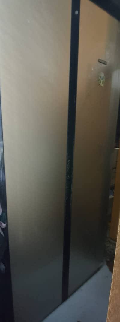 Kenwood double door fridge