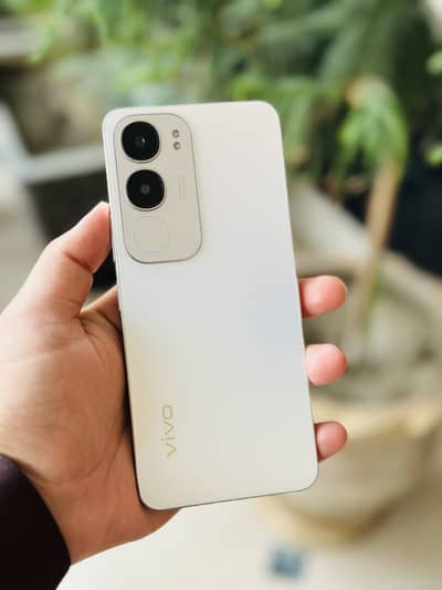 Vivo Y19s