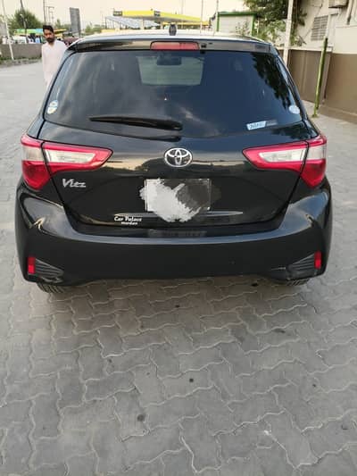 Toyota Vitz 2017