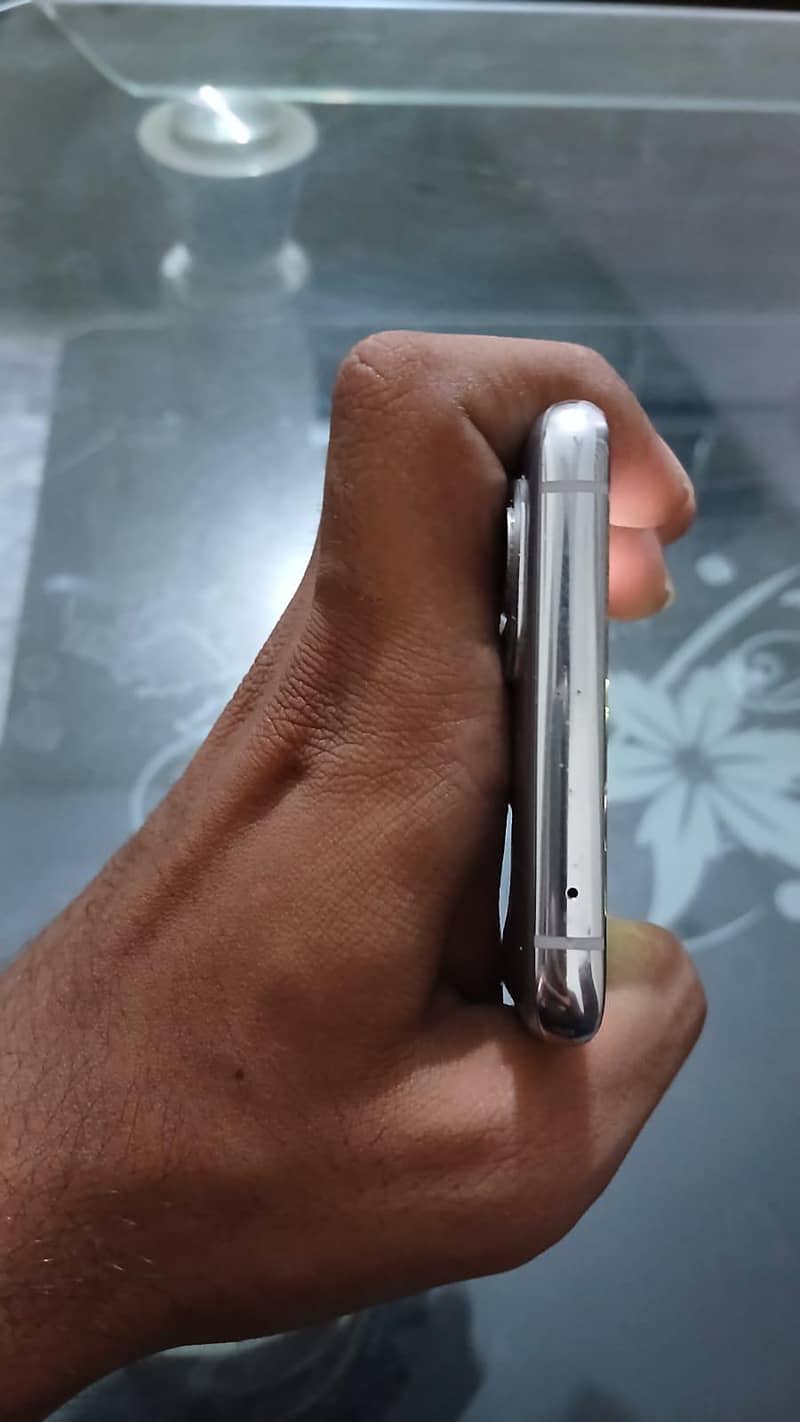 One Plus 9 Pro 1