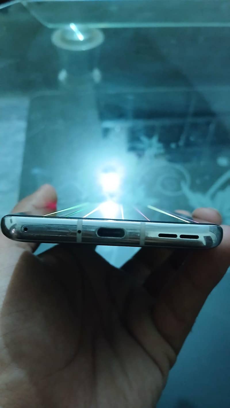 One Plus 9 Pro 5