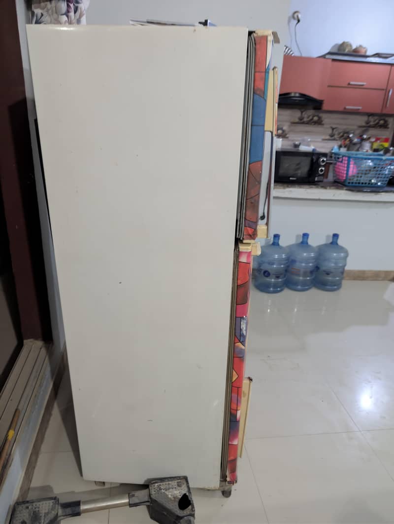Refrigerator 3