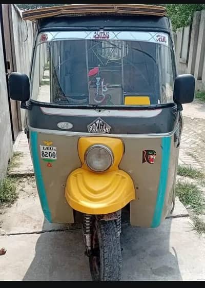 rozgar auto rickshaw