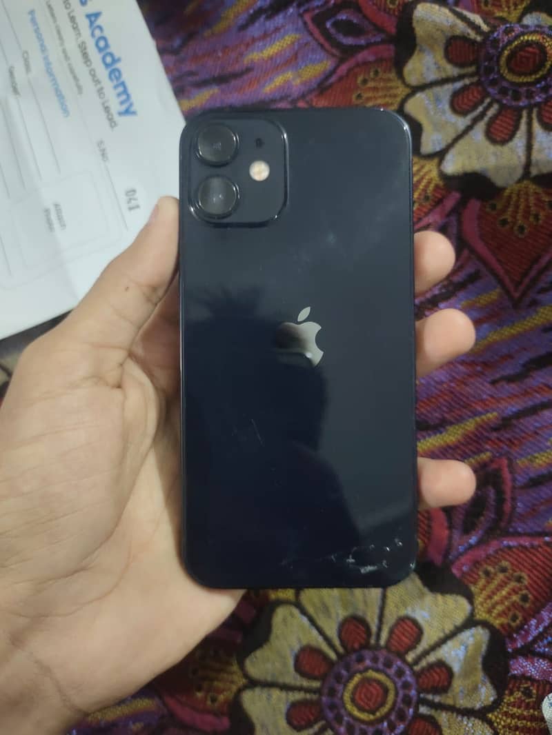 Apple iPhone 12 mini 9