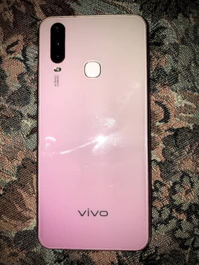 Vivo Y17 8/256 with fast  charger and box like new phone non pta