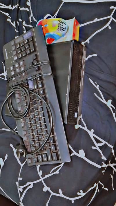 10 by 10 condition HP Intel core i5 7th generation one week use