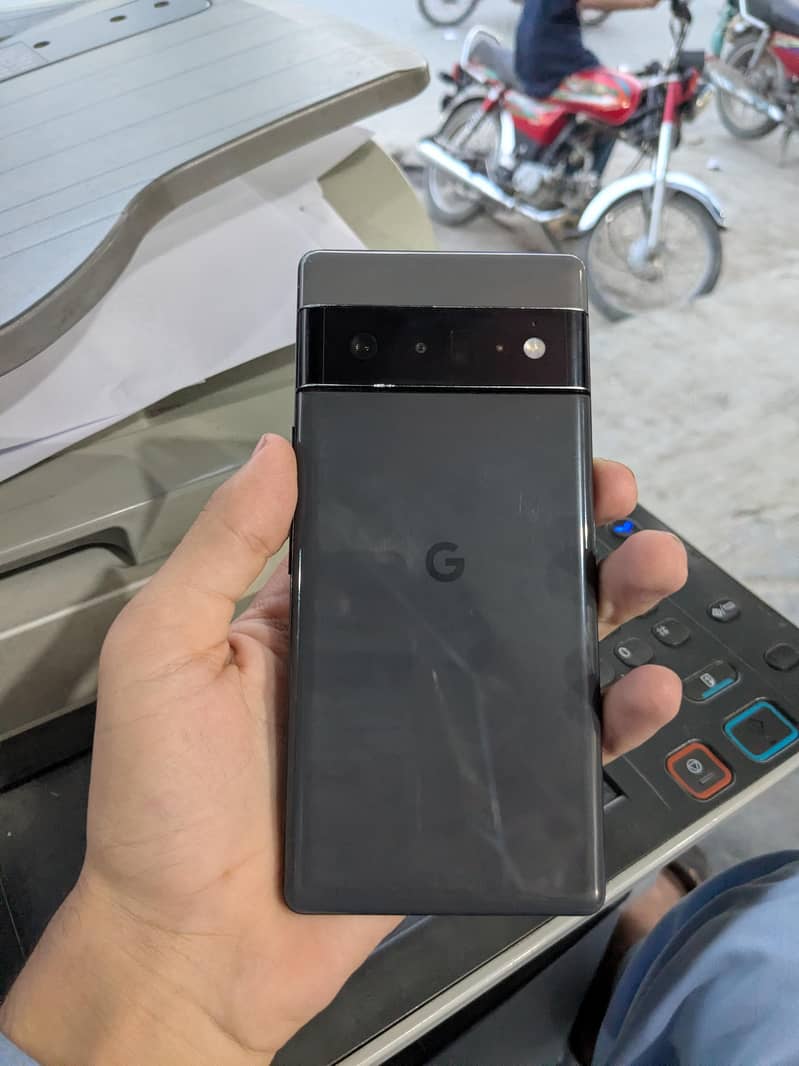 Google Pixel 6 Pro 2