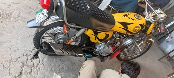 Honda CG 125 For Sale in Good Condition doble Saman ky sath