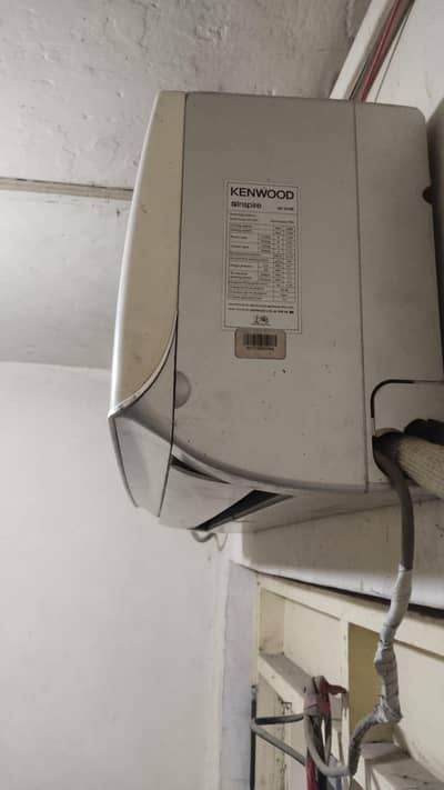 1 ton a/C non inverter Kenwood