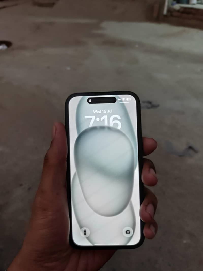 Apple iPhone 15 1