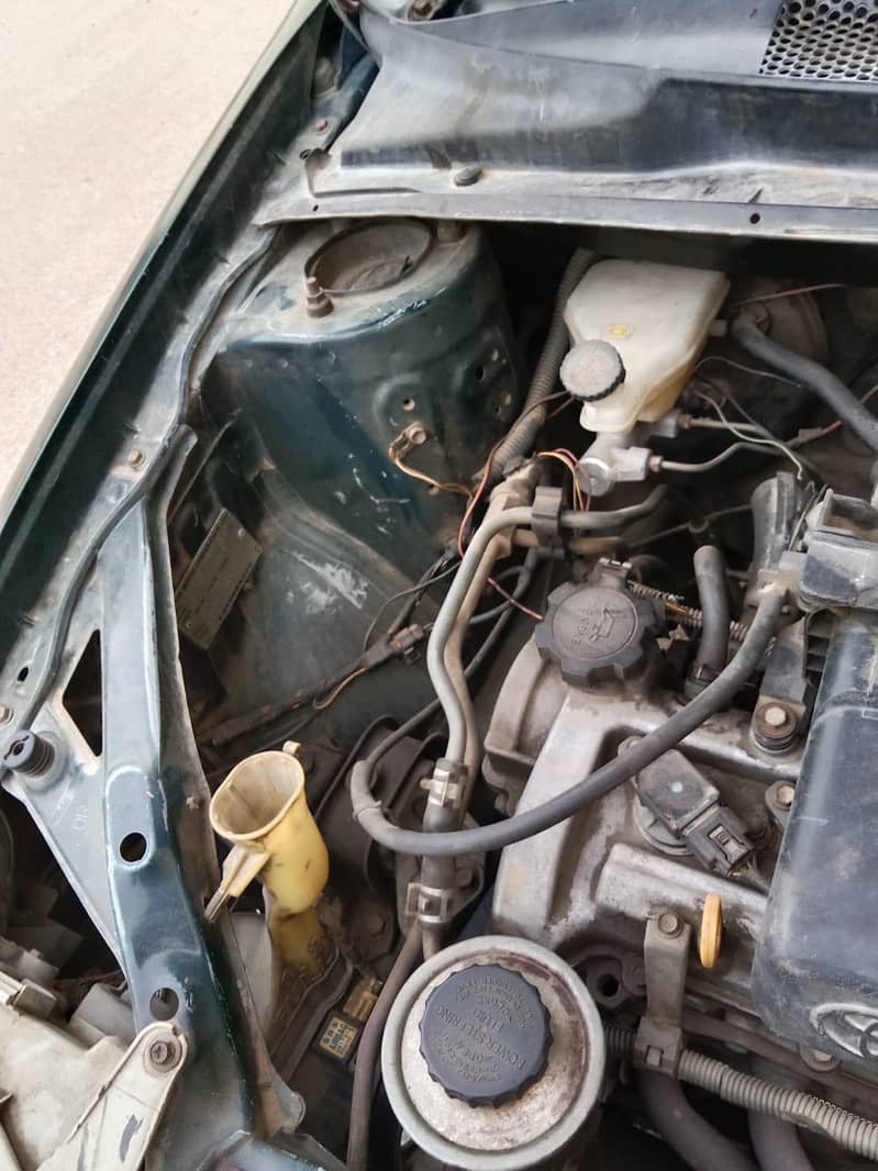 Toyota Platz 2000 8