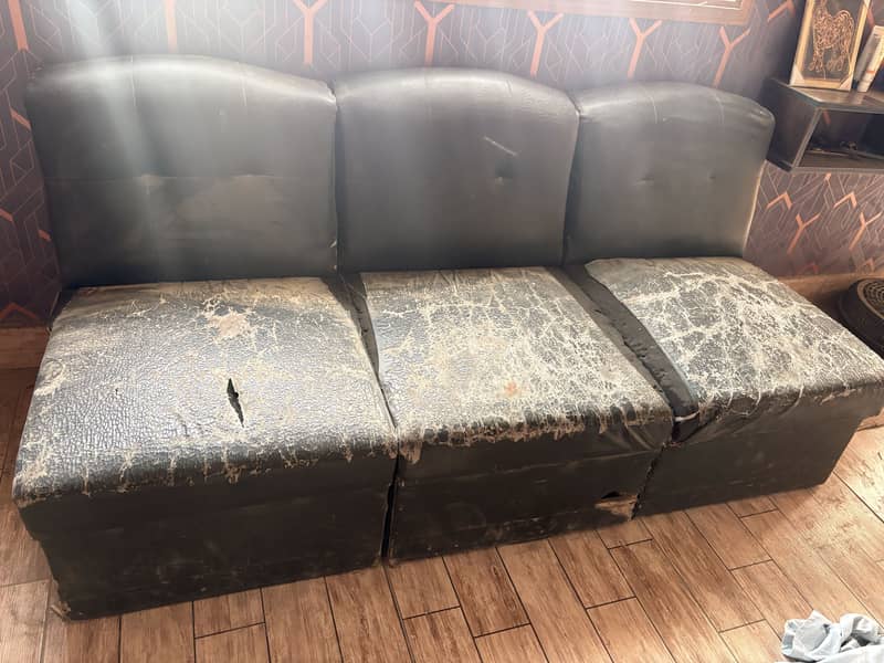 Five seter sofa set 0