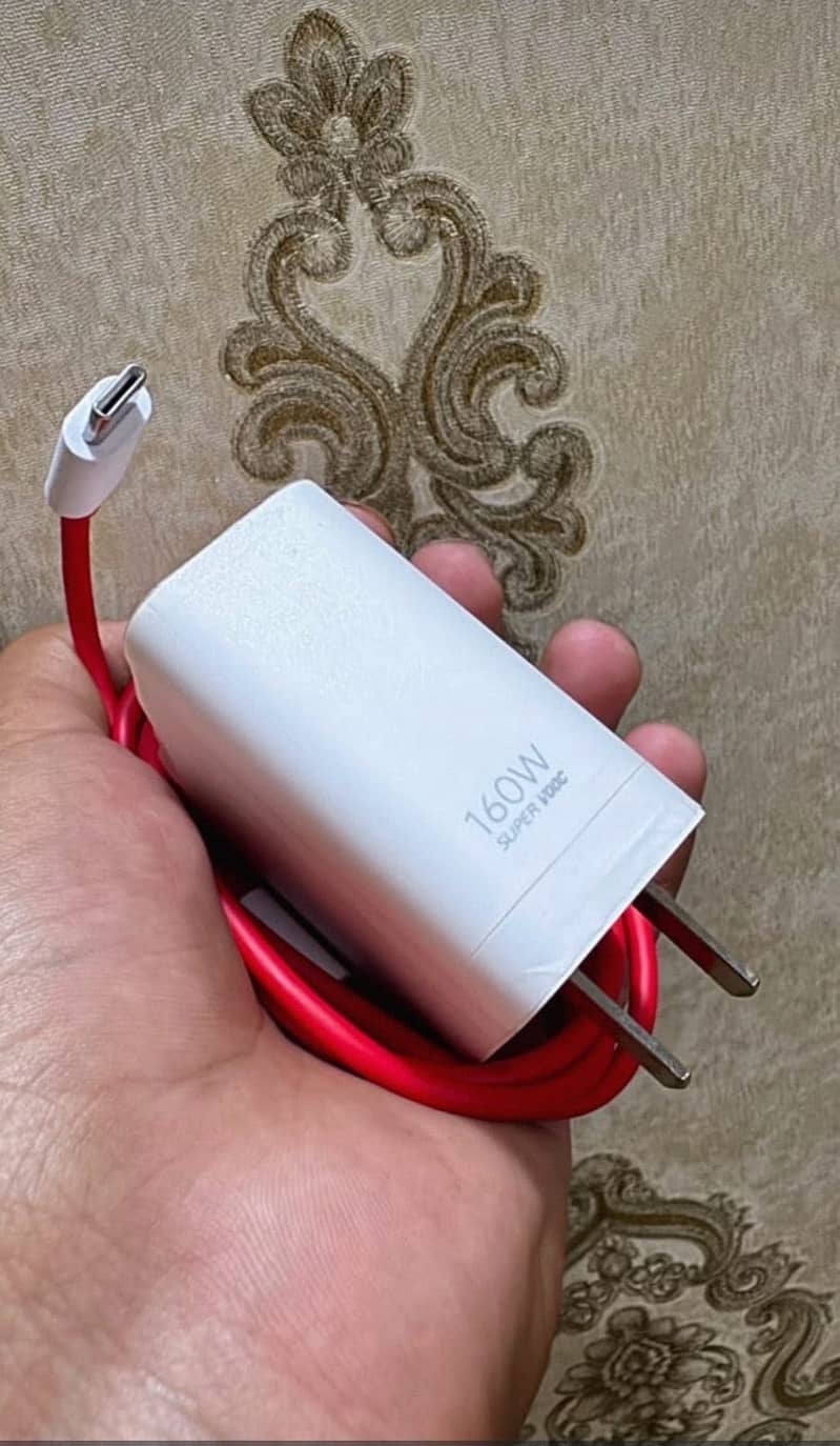 One Plus 10T 4