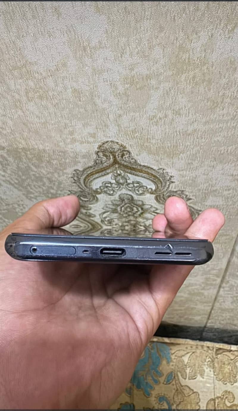 One Plus 10T 5