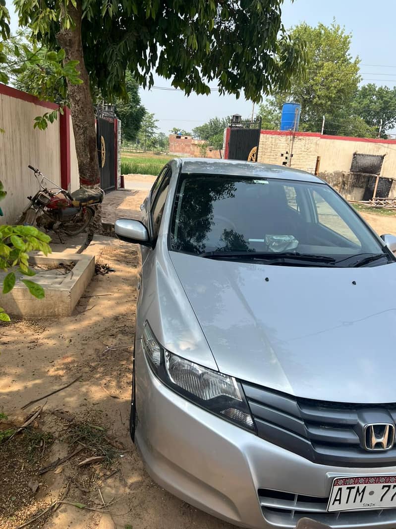 Honda city 2011 model 8