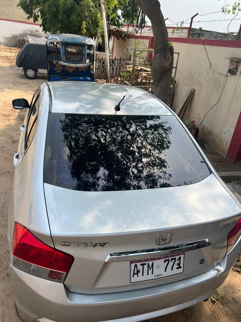 Honda city 2011 model 9