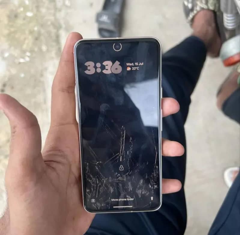 Google Pixel 8 1