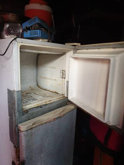 Dawlance refrigretor fo sale