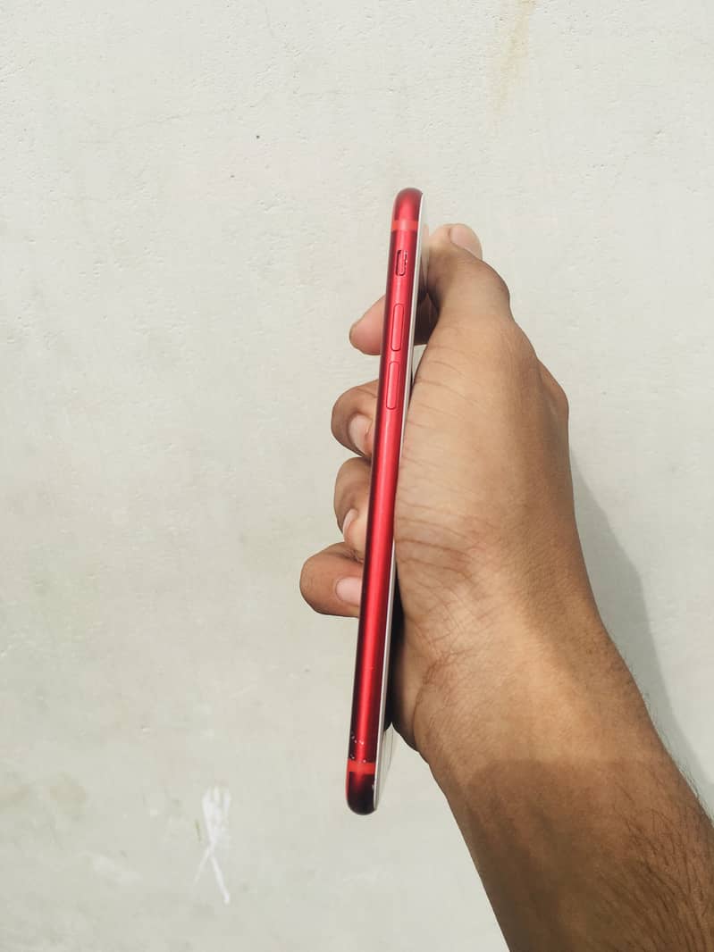 iPhone 7 3