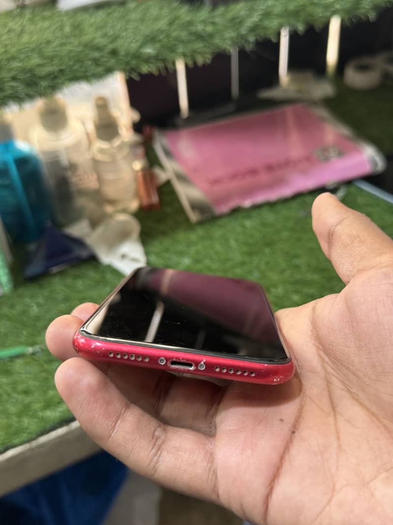 Apple iPhone 11 1