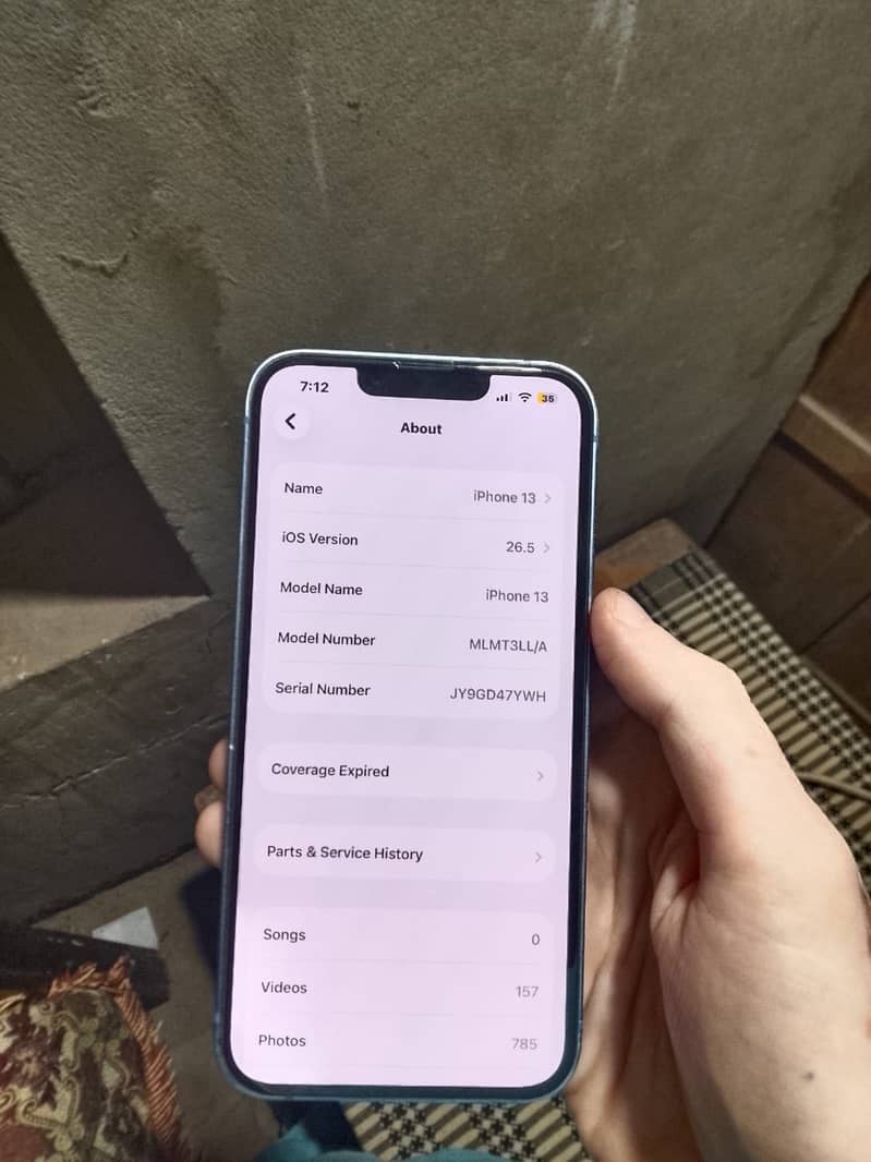 Apple iPhone 13 1